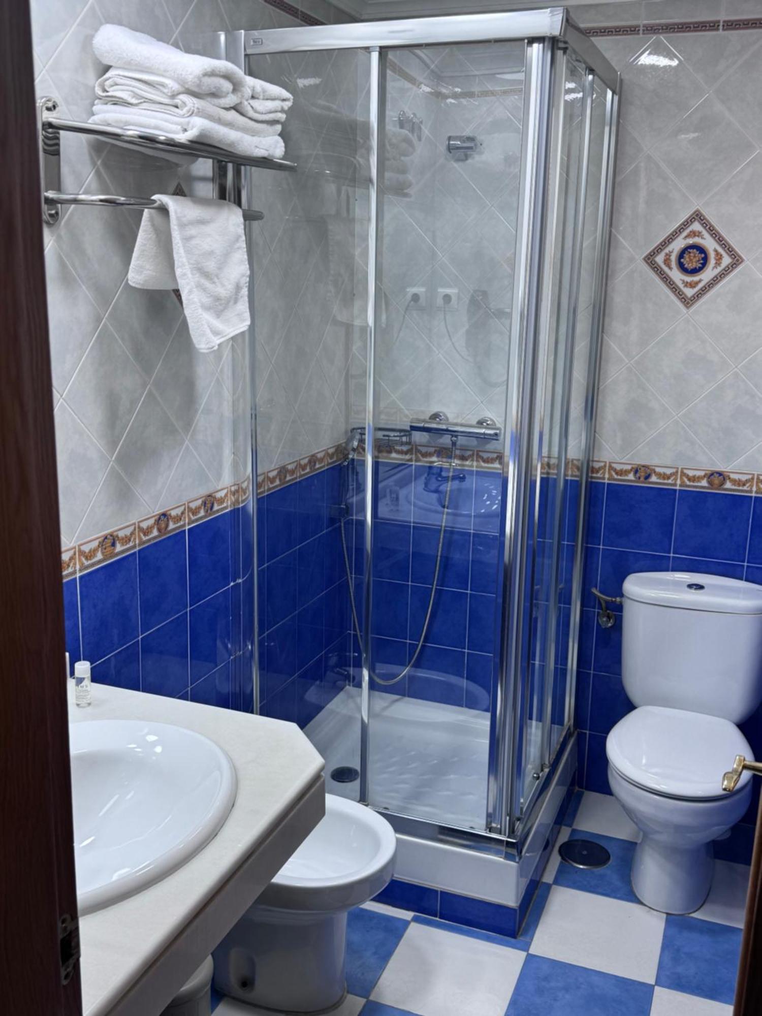 Apartamentos Nina De Oro Torremolinos Eksteriør bilde