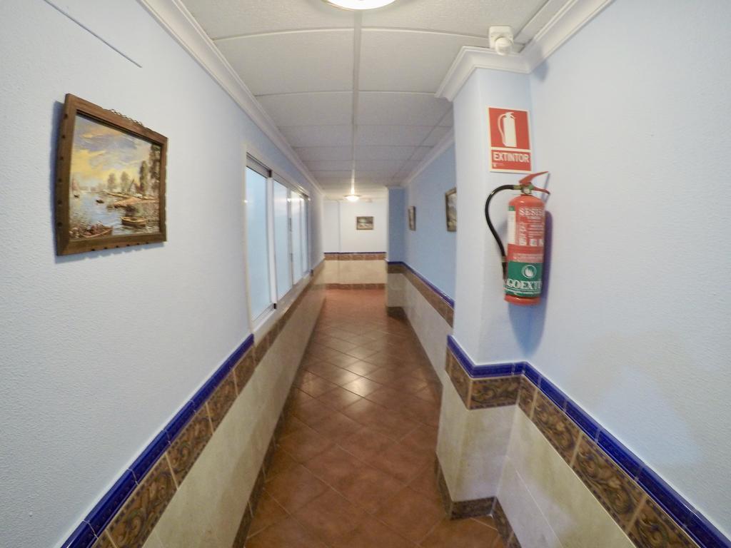 Apartamentos Nina De Oro Torremolinos Eksteriør bilde