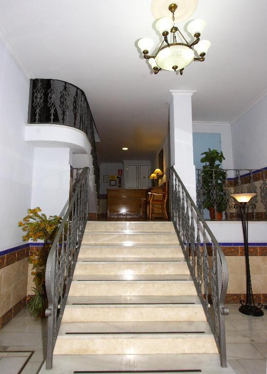 Apartamentos Nina De Oro Torremolinos Eksteriør bilde