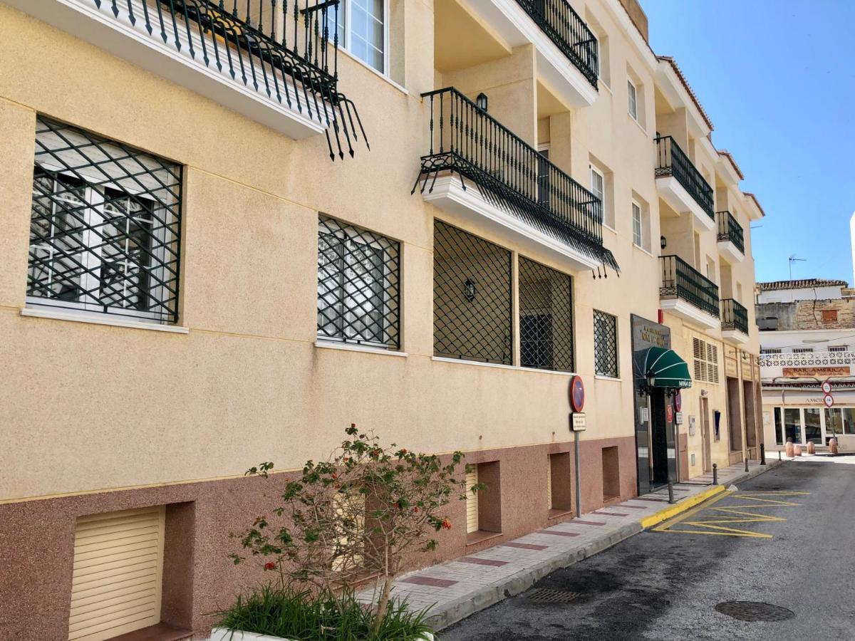 Apartamentos Nina De Oro Torremolinos Eksteriør bilde